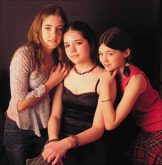 eve, cleo, robyn 2003
